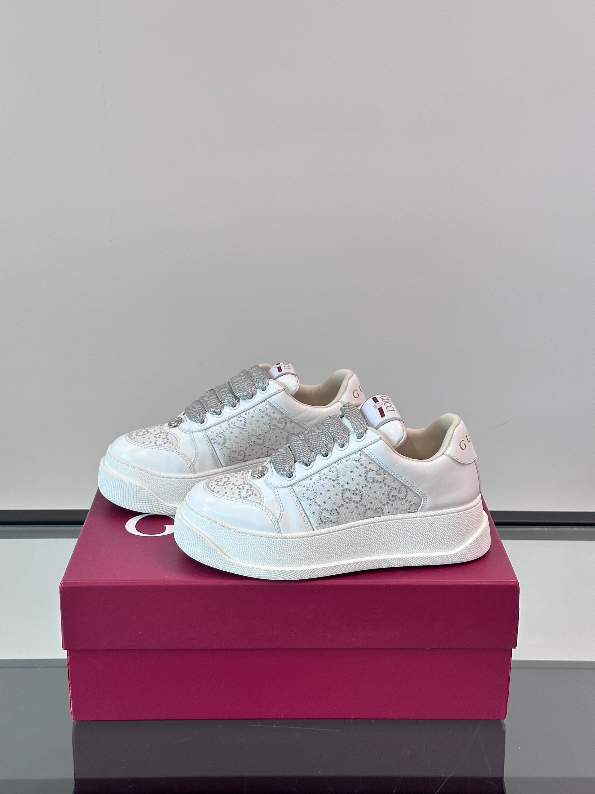 GUCCI DOUBLE SCREENER