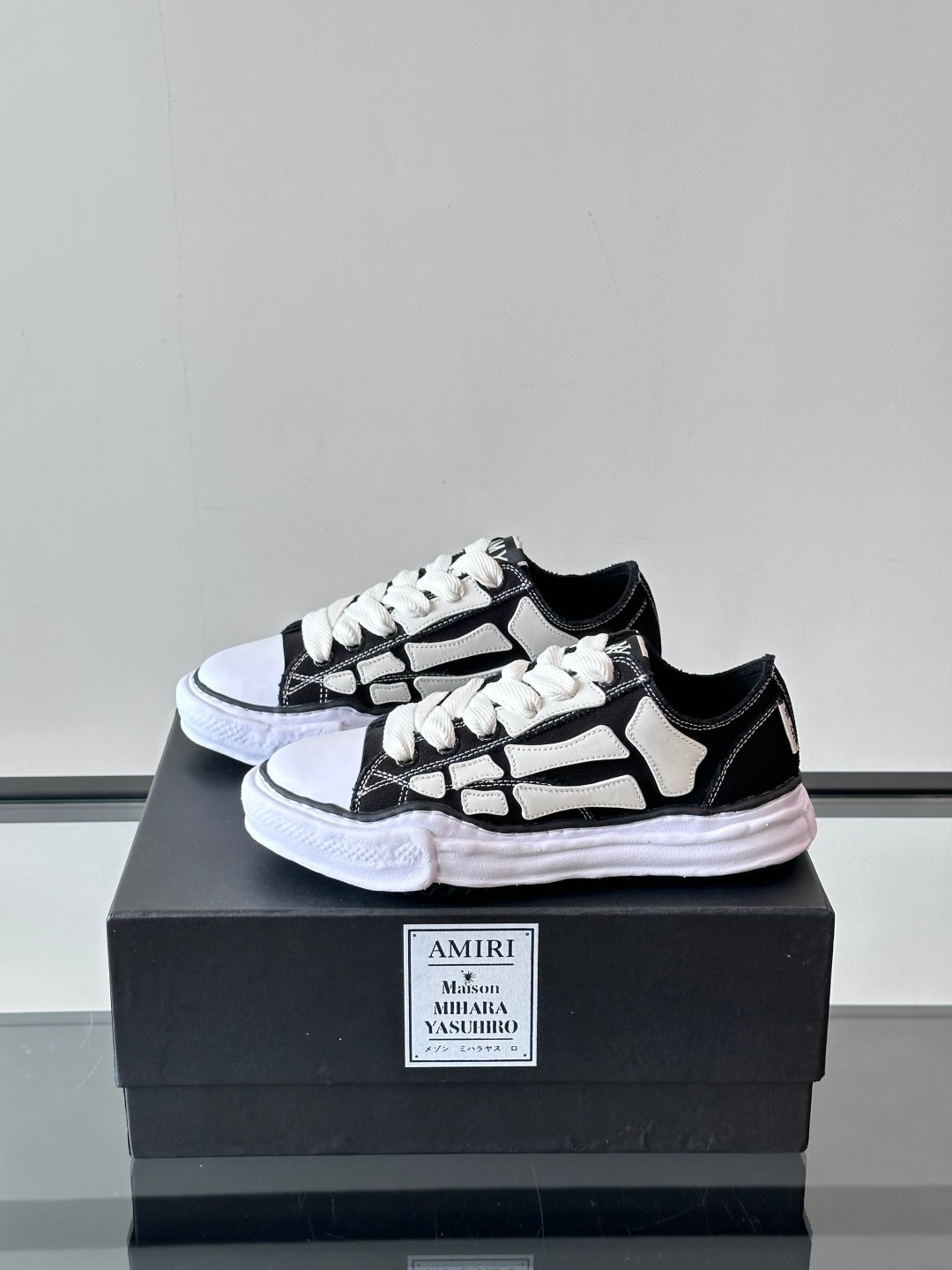 MMY x AMIRI BLACK WHITE