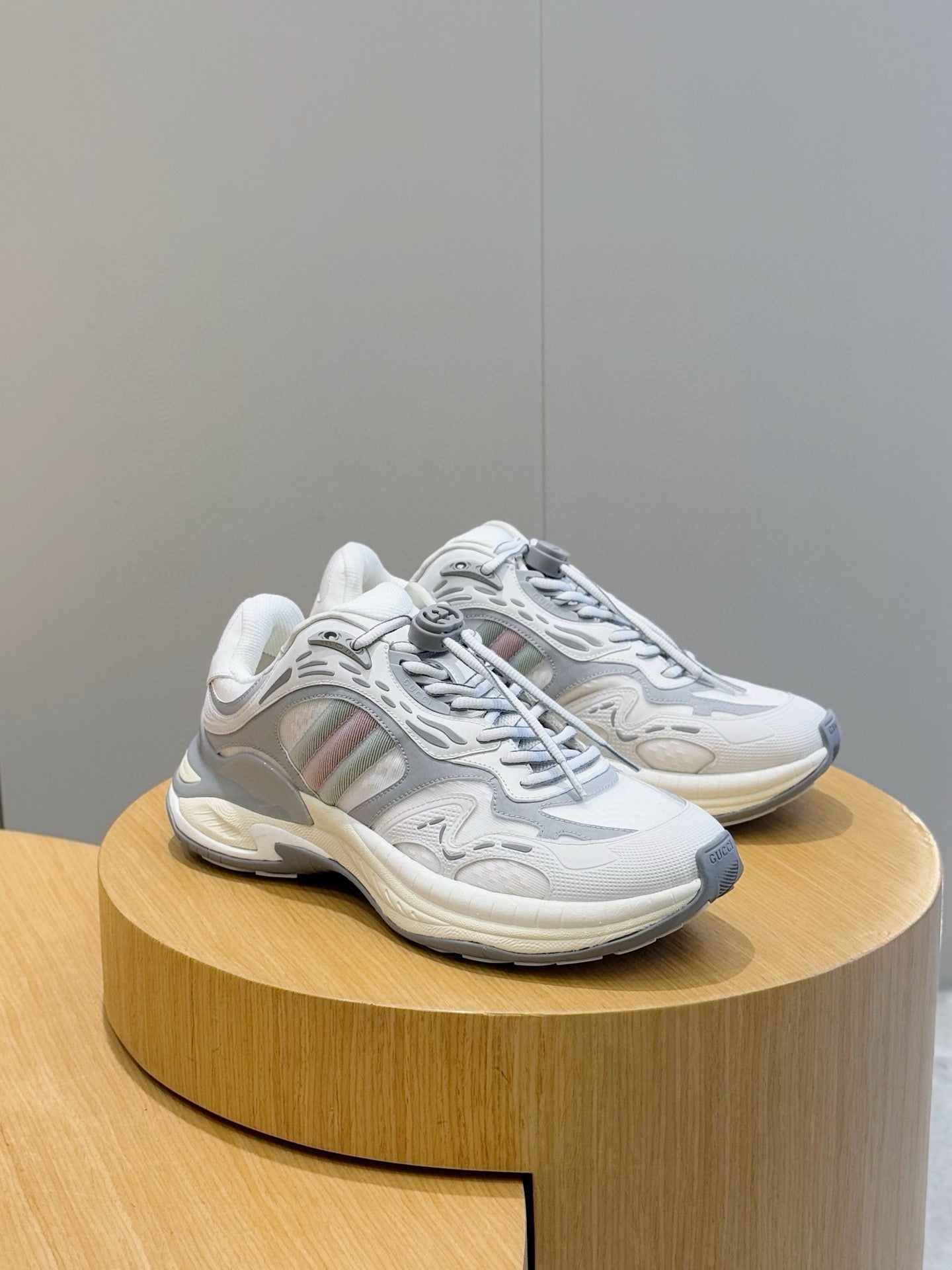 GUCCI 2.0 TRAINERS WHITE
