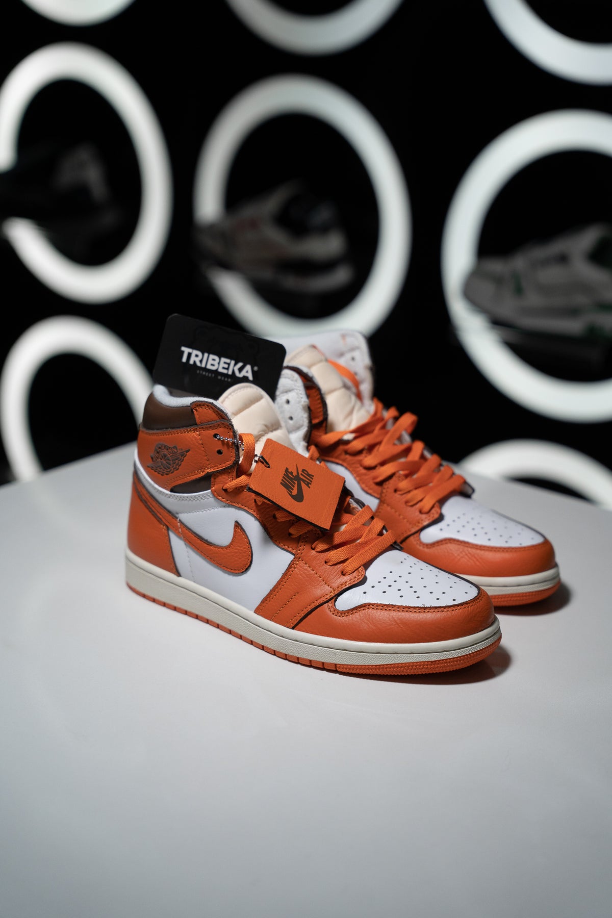 JORDAN RETRO 1 HIGH OG "STARFISH"