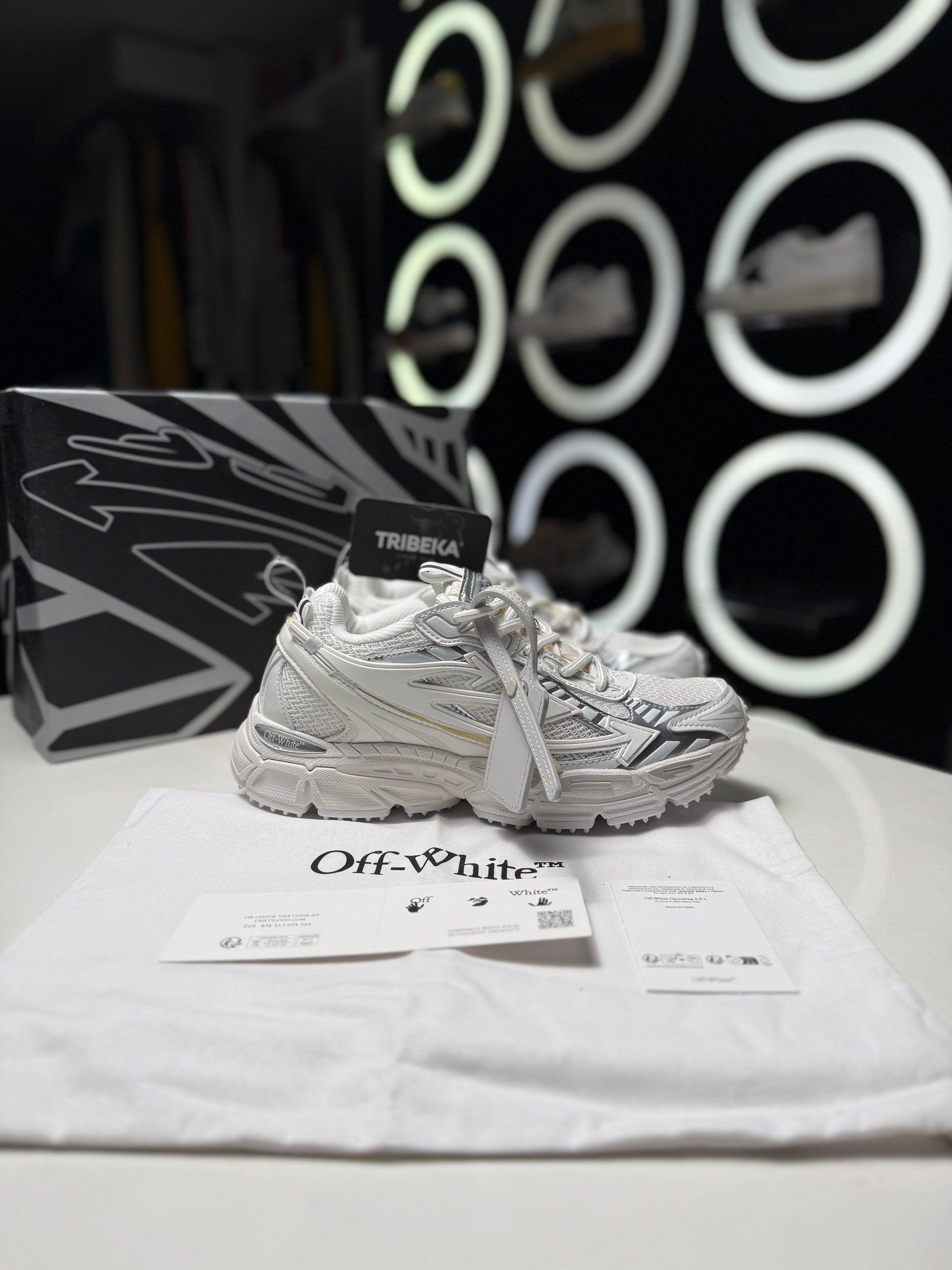 OFF WHITE "BE RIGHT BACK" FULL WHITE