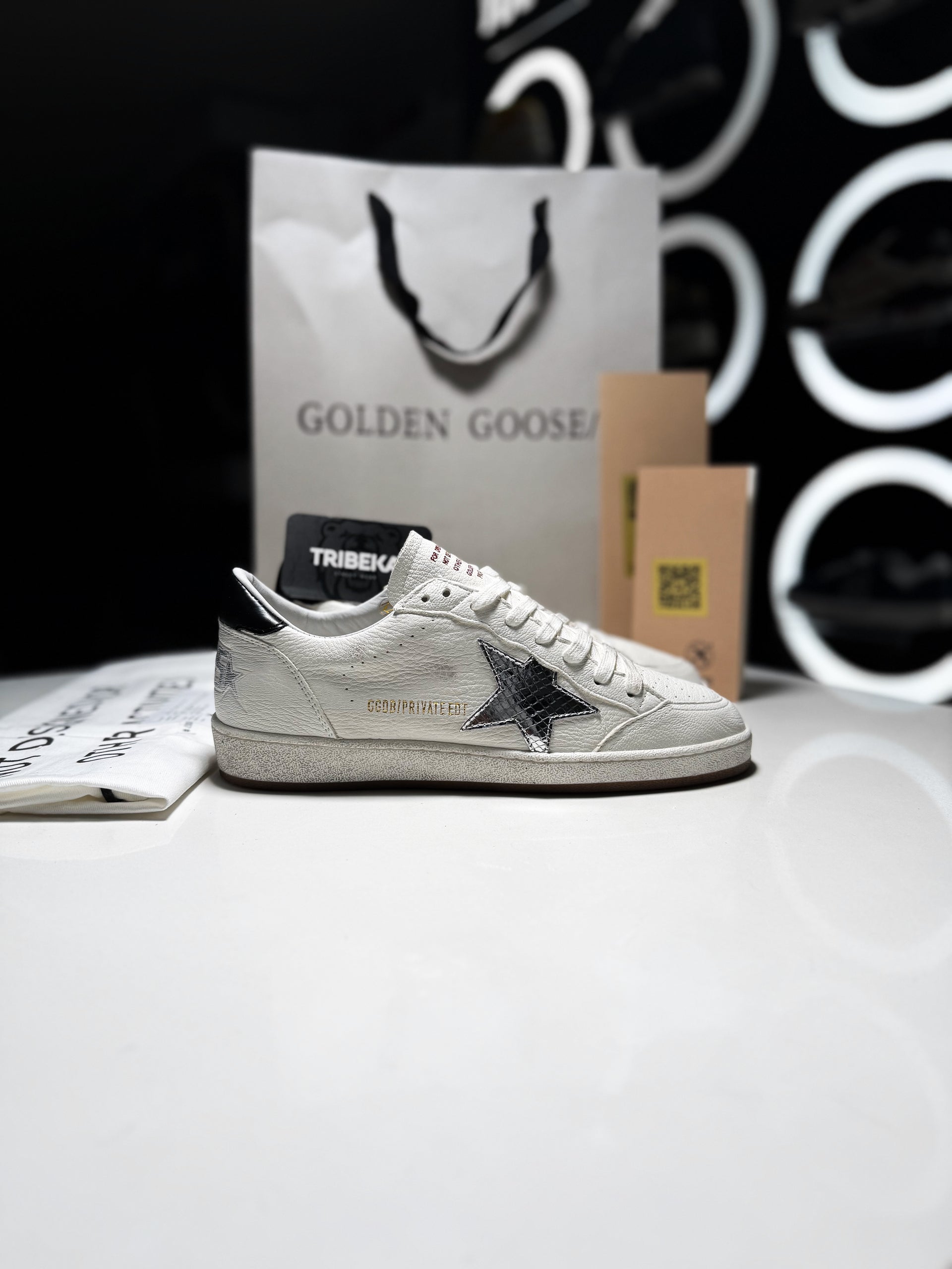 GOLDEN GOOSE PVT EDITION WHITE SILVER