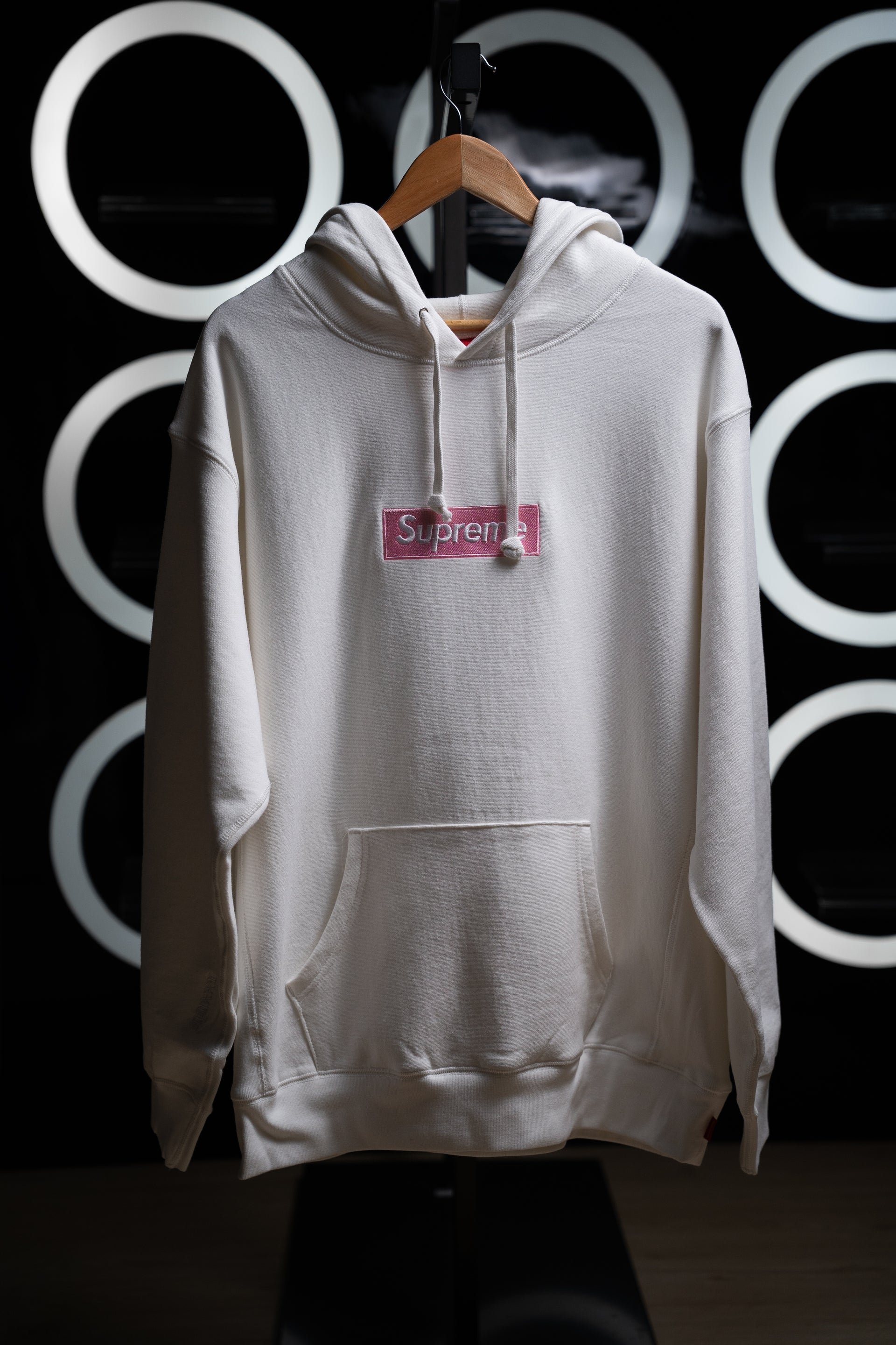 Hoodie Supreme box logo White pink