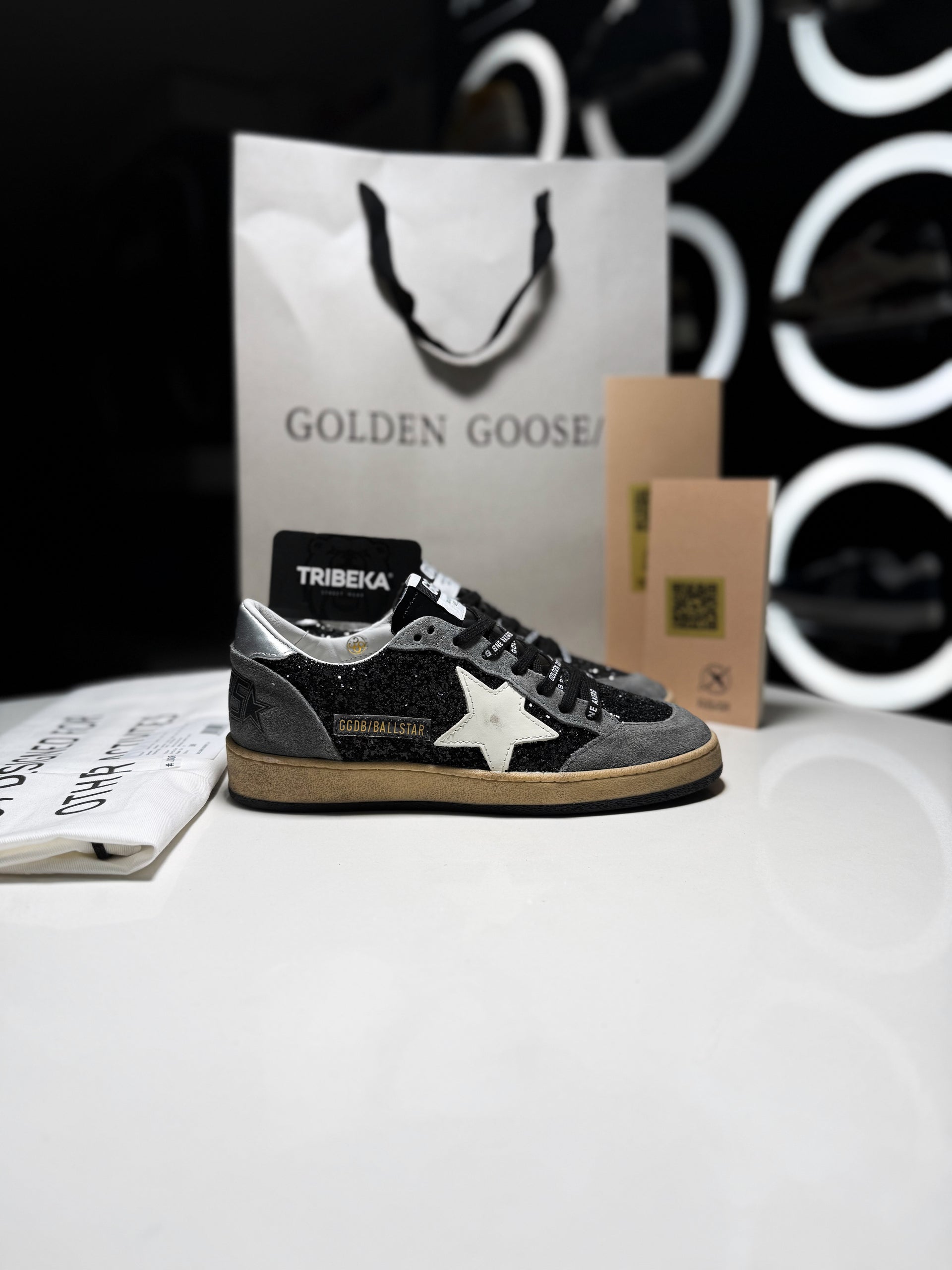 GOLDEN GOOSE BALLSTAR BLACK SHINE