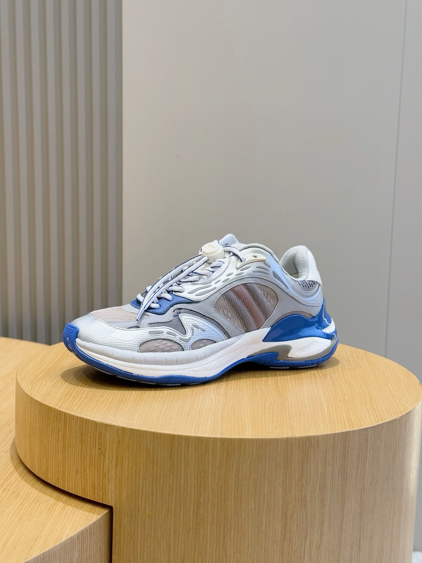 GUCCI 2.0 TRAINERS SILVER/BLUE
