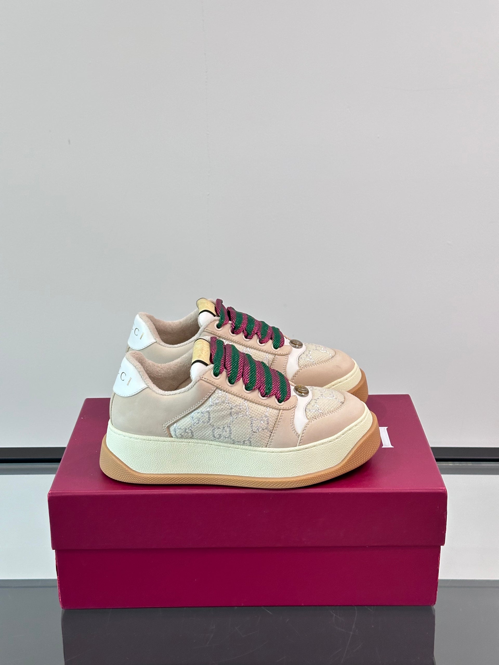 GUCCI DOUBLE SCREENER