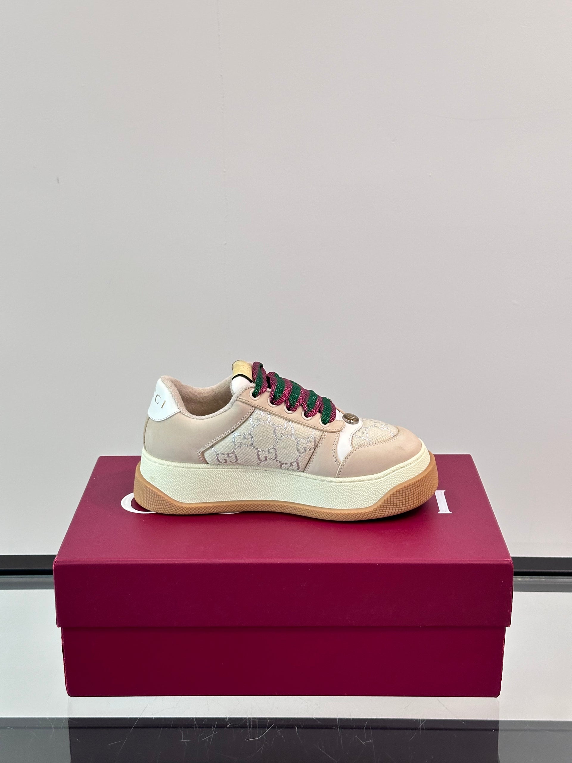 GUCCI DOUBLE SCREENER