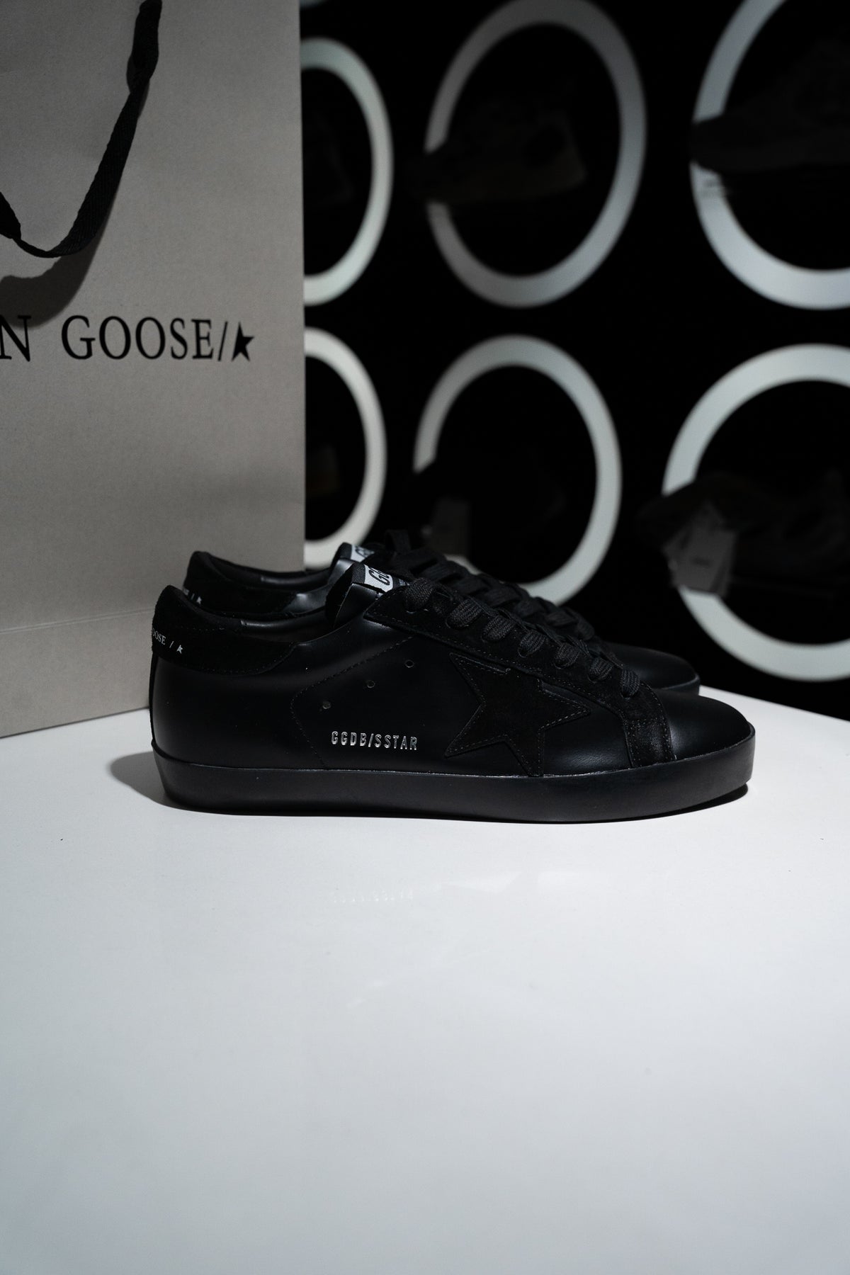 GOLDEN GOOSE SSTAR TRIPLE BLACK