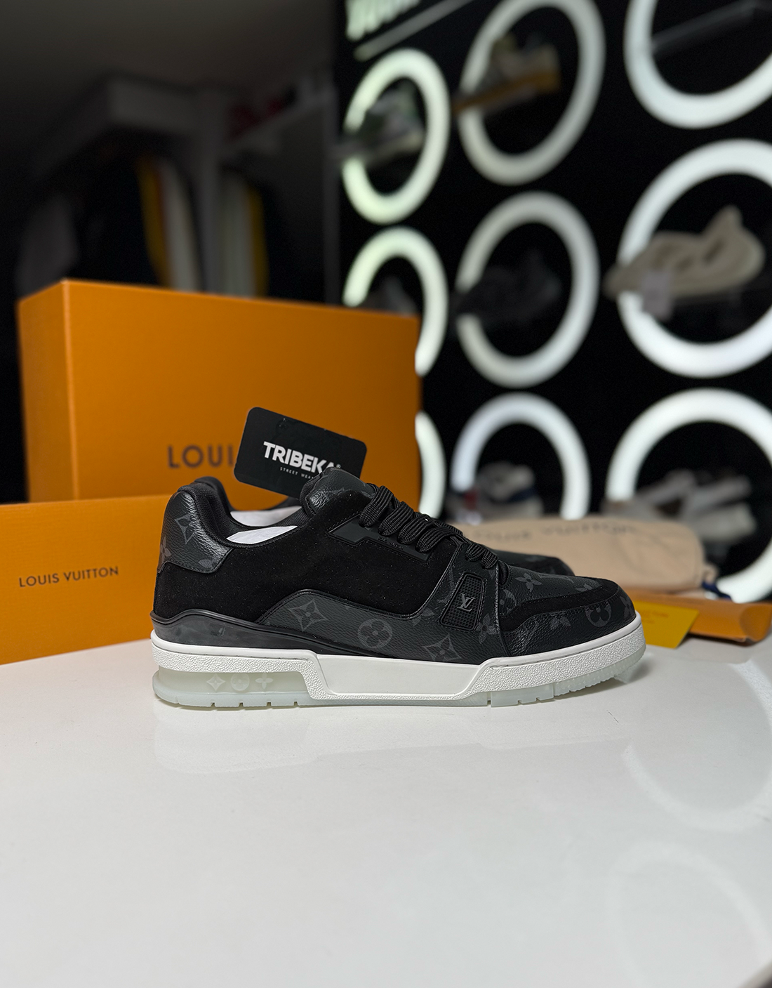 LV TRAINERS MONOGRAM LEATHER BLACK