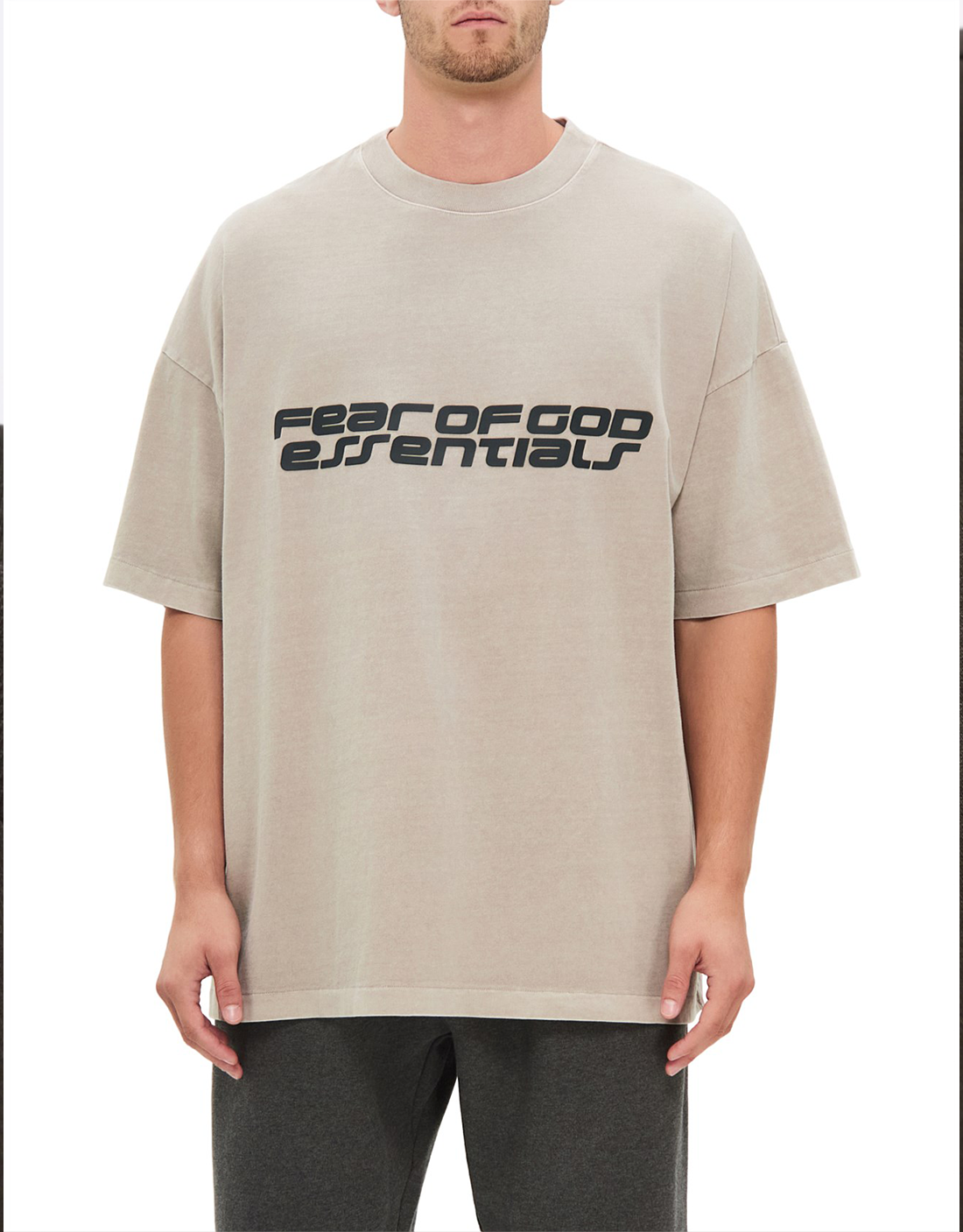 CAMISETA FEAR OF GOD ESSENTIALS BEIGE S26