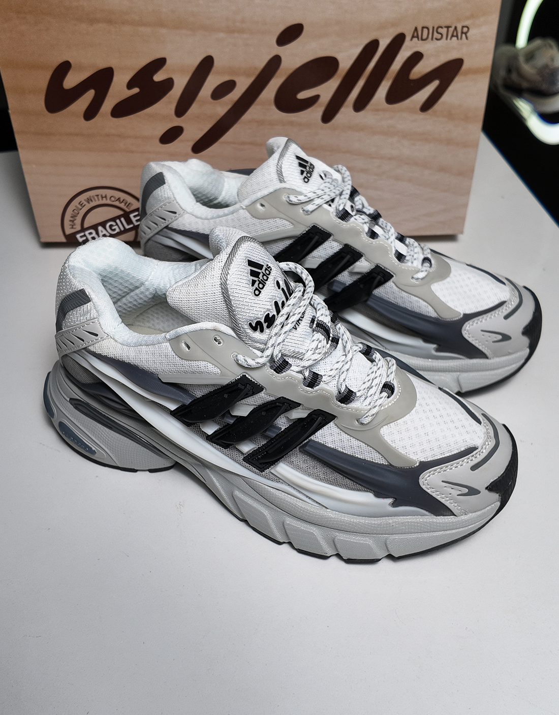 ADISTAR JELLYFISH PHARREL WILLIAMS  “Black/grey”